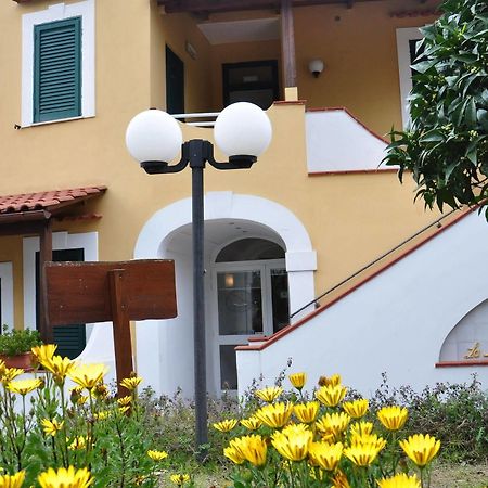 Hotel La Marticana Ischia Bagian luar foto