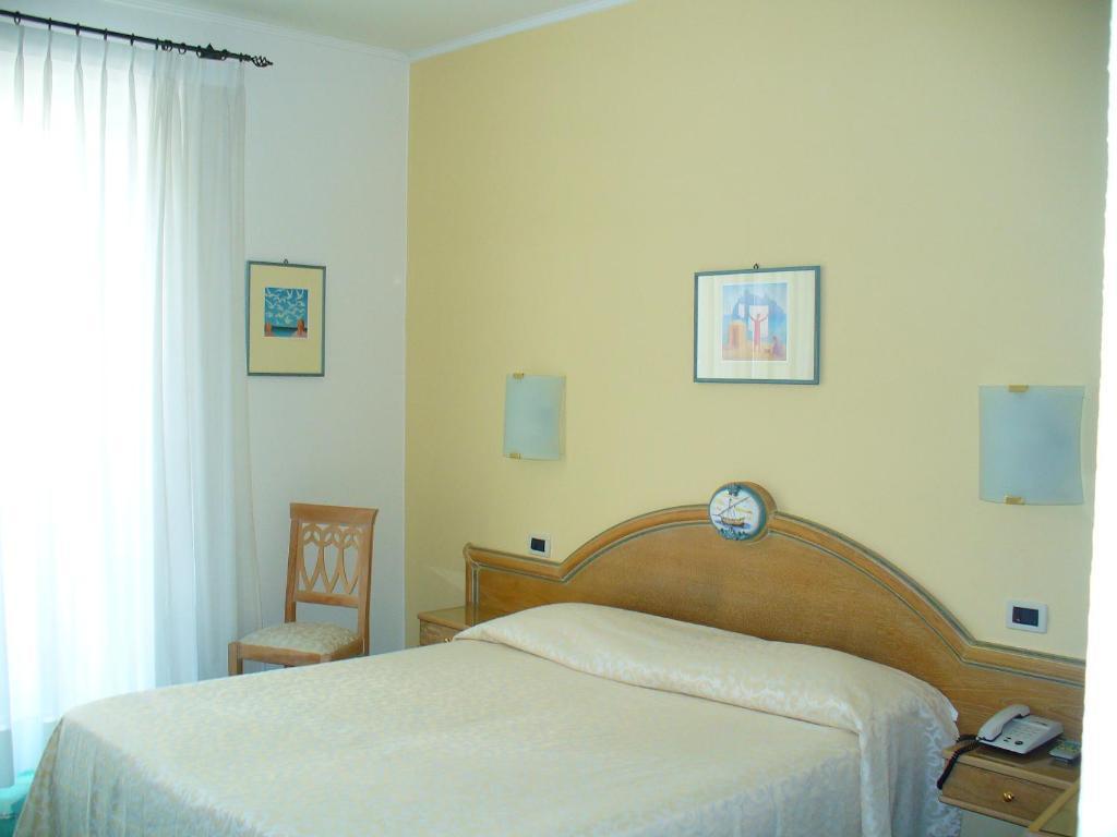 Hotel La Marticana Ischia Ruang foto