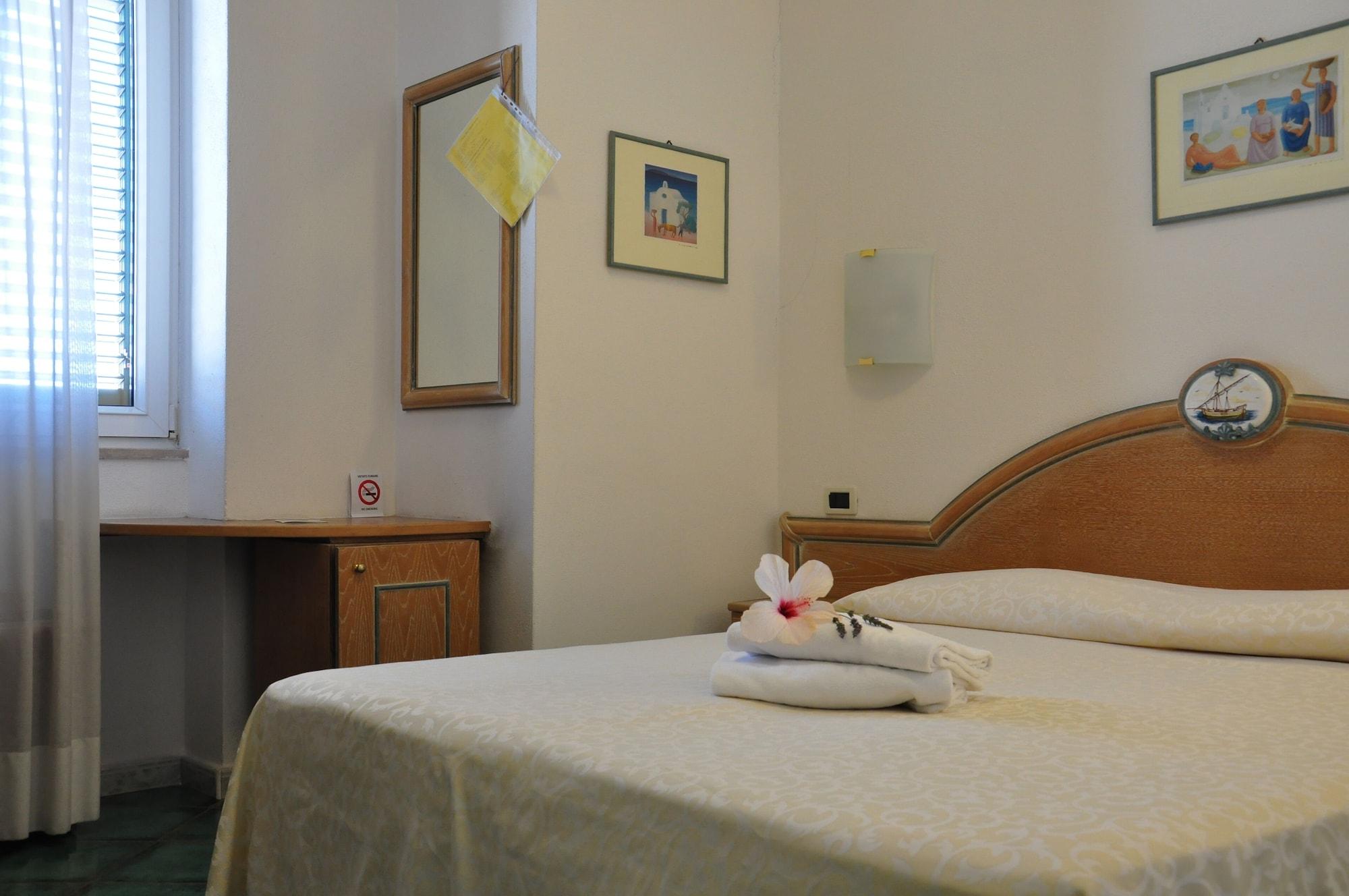 Hotel La Marticana Ischia Bagian luar foto