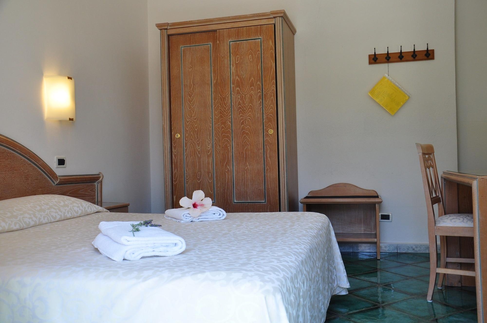Hotel La Marticana Ischia Bagian luar foto