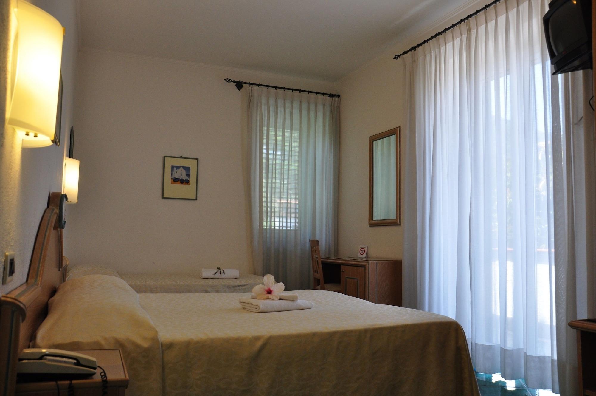 Hotel La Marticana Ischia Bagian luar foto