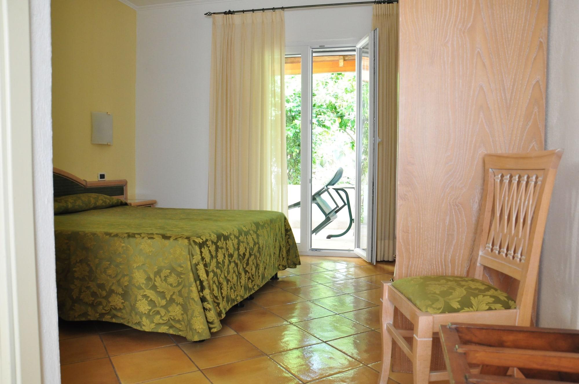 Hotel La Marticana Ischia Bagian luar foto