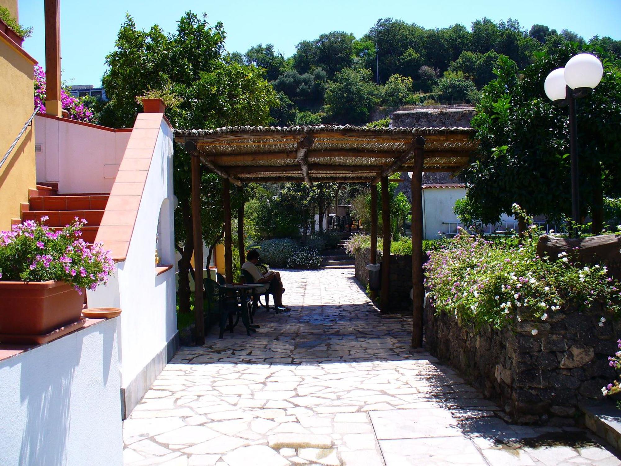 Hotel La Marticana Ischia Bagian luar foto