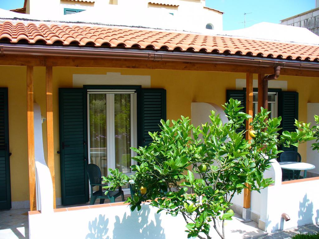 Hotel La Marticana Ischia Bagian luar foto