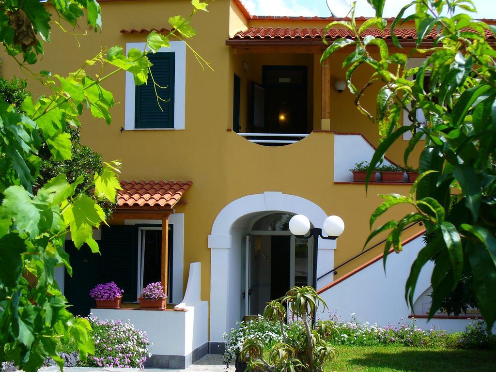 Hotel La Marticana Ischia Bagian luar foto